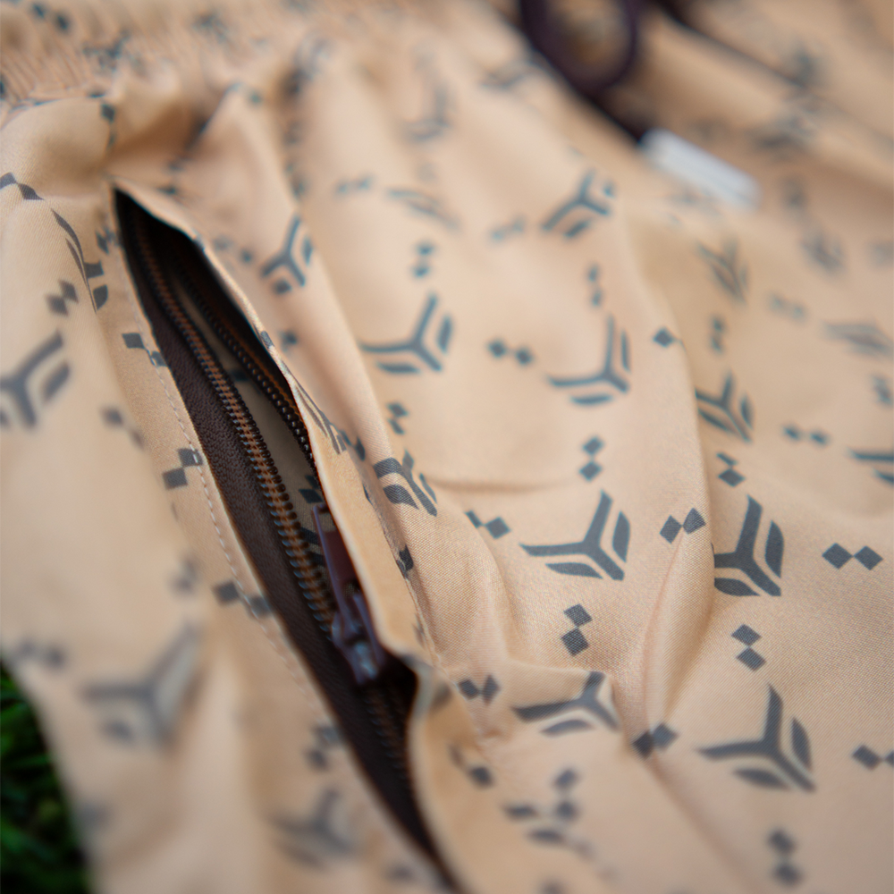 Logomark Pattern Hybrid Short